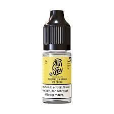 Liquid Pineapple & Mango Ice Cream von Ohm Brew Flasche mit gelbem Etikett von Ohm Brew, Aufschrift Pineapple & Mango Ice Cream 12mg, enthält Warnhinweis über Nikotin.