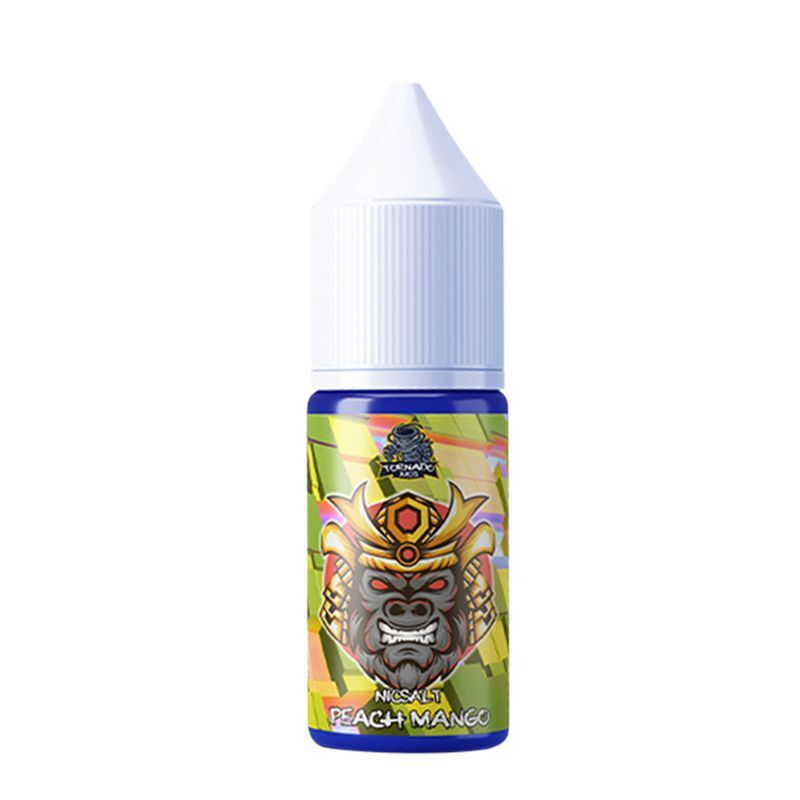 Liquid Peach Mango mit 20mg Nikotin von Tornado Juice Flasche mit Tornado Juice Nikotinsalz, Geschmacksrichtung Peach Mango, mit buntem Etikett und Samurai-Motiv in gelben und roten Tönen.
