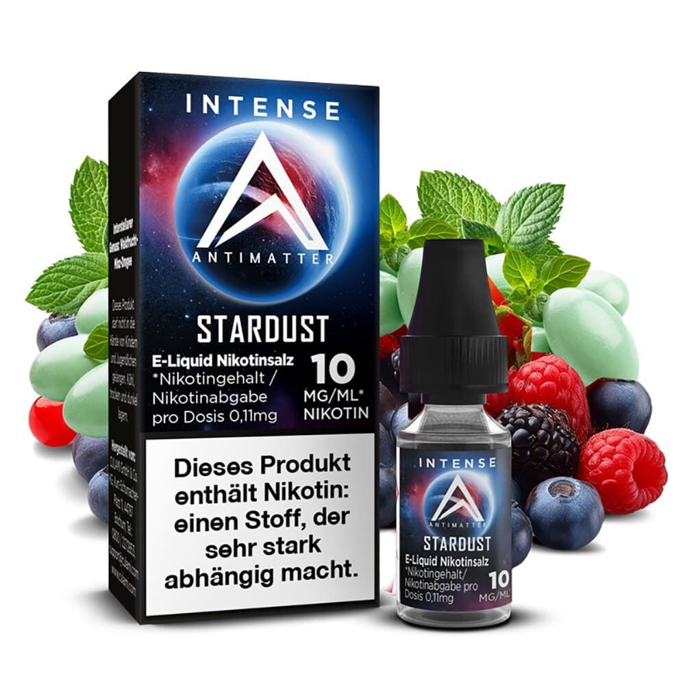 Liquid Stardust von Antimatter Intense Antimatter Intense Nikotinsalz Stardust 10 mg/ml Flasche und Verpackung vor bunten Beeren und Minzblättern, mit Warnhinweis zu Nikotin.