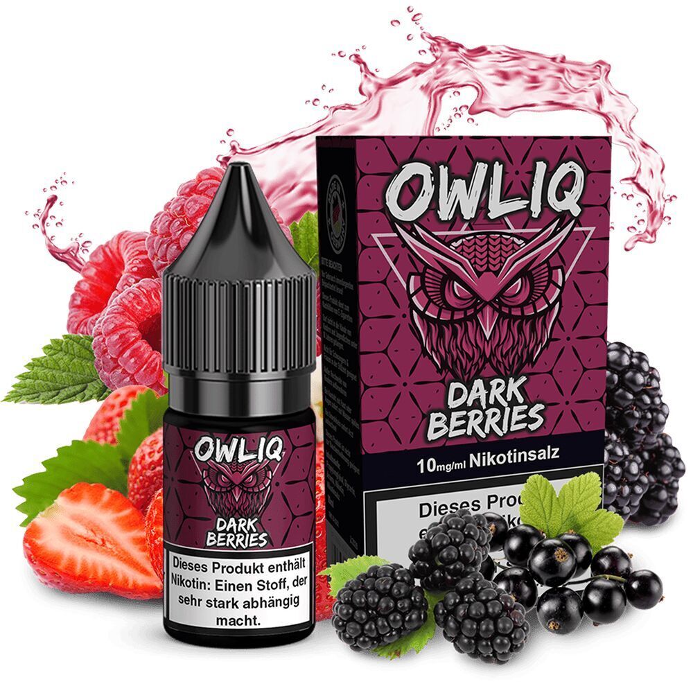 Owliq Nikotinsalz - Dark Berries Owliq Nikotinsalz Dark Berries 10mg Flasche und Verpackung, umgeben von frischen Beeren wie Erdbeeren, Himbeeren und Brombeeren.