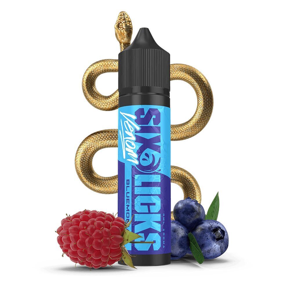 Six Licks Venom Aroma - Bluemonia Flasche mit der Aufschrift Six Licks Venom Bluemonia, umgeben von einer goldenen Schlange, Himbeere und Blaubeeren.