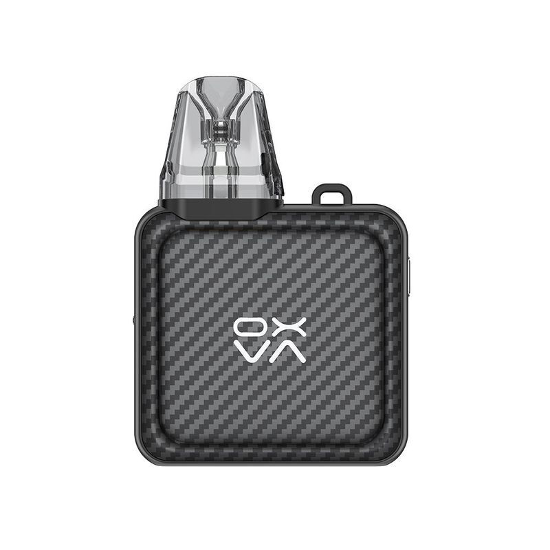 Oxva Xlim SQ Pro Pod Kit in Black Carbon mit transparentem Mundstück und gemustertem Gehäuse, Oxva-Logo sichtbar.