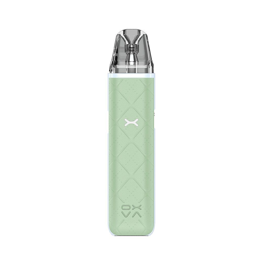 Oxva Xlim Go Pod Kit in Light Green mit silbernem Mundstück und rautenförmigem Muster auf der Oberfläche, sichtbare Logos vorne.