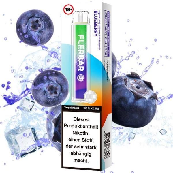 Blueberry mit 20mg Nikotin Flerbar E-Shisha Flerbar Blueberry 20mg Verpackung mit farbigem Einweg-Vape-Pen, umgeben von Blaubeeren und Eiswürfeln, enthält Nikotinhinweis