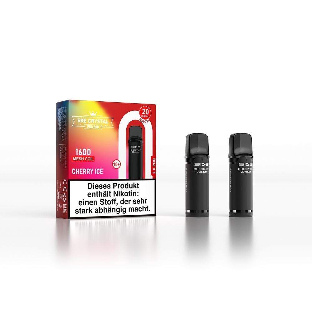 SKE Crystal 800 Pro Pods - Cherry Ice SKE Crystal Pro Pods - Cherry Ice 20mg Verpackung und zwei schwarze Pods mit Warnhinweis über Nikotinabhängigkeit sichtbar