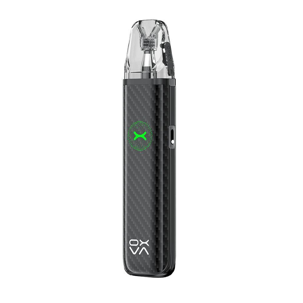 Oxva Xlim Go 2 Pod Kit Oxva Xlim Go 2 Pod Kit in schwarzem Karbonfaser-Look mit transparentem Mundstück und grünem Leuchtlogo auf der Vorderseite