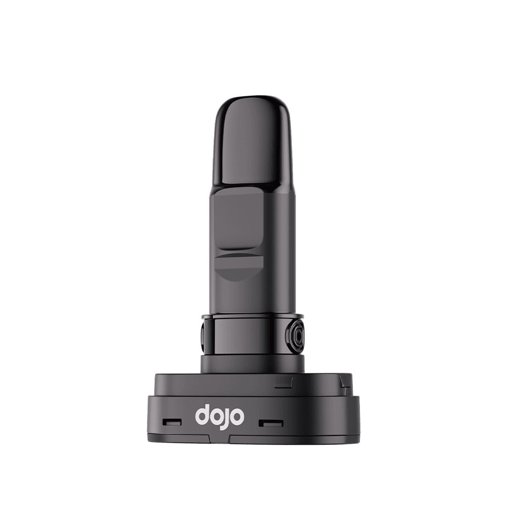 Vaporesso Dojo Blast X Leerpod Schwarzer Vaporesso Dojo Blast X Leerpod mit abgerundeter Spitze und seitlichen Details, untenaufgedruckt "dojo" in Weiß