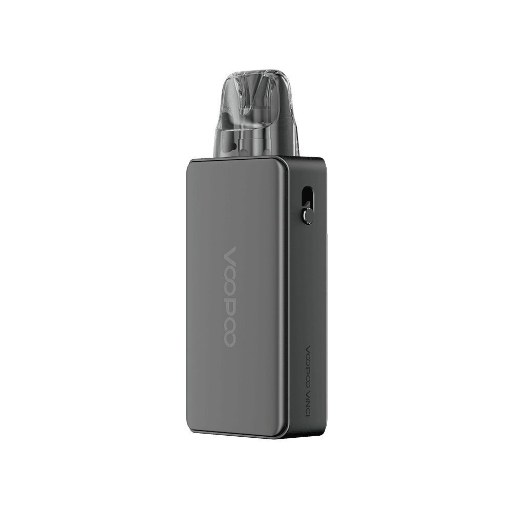 Voopoo Vinci E120 Pod Kit - Gray Metal Voopoo Vinci E120 Pod Kit in grau mit abgerundeten Kanten, seitlichem Knopf und durchsichtigem Mundstück