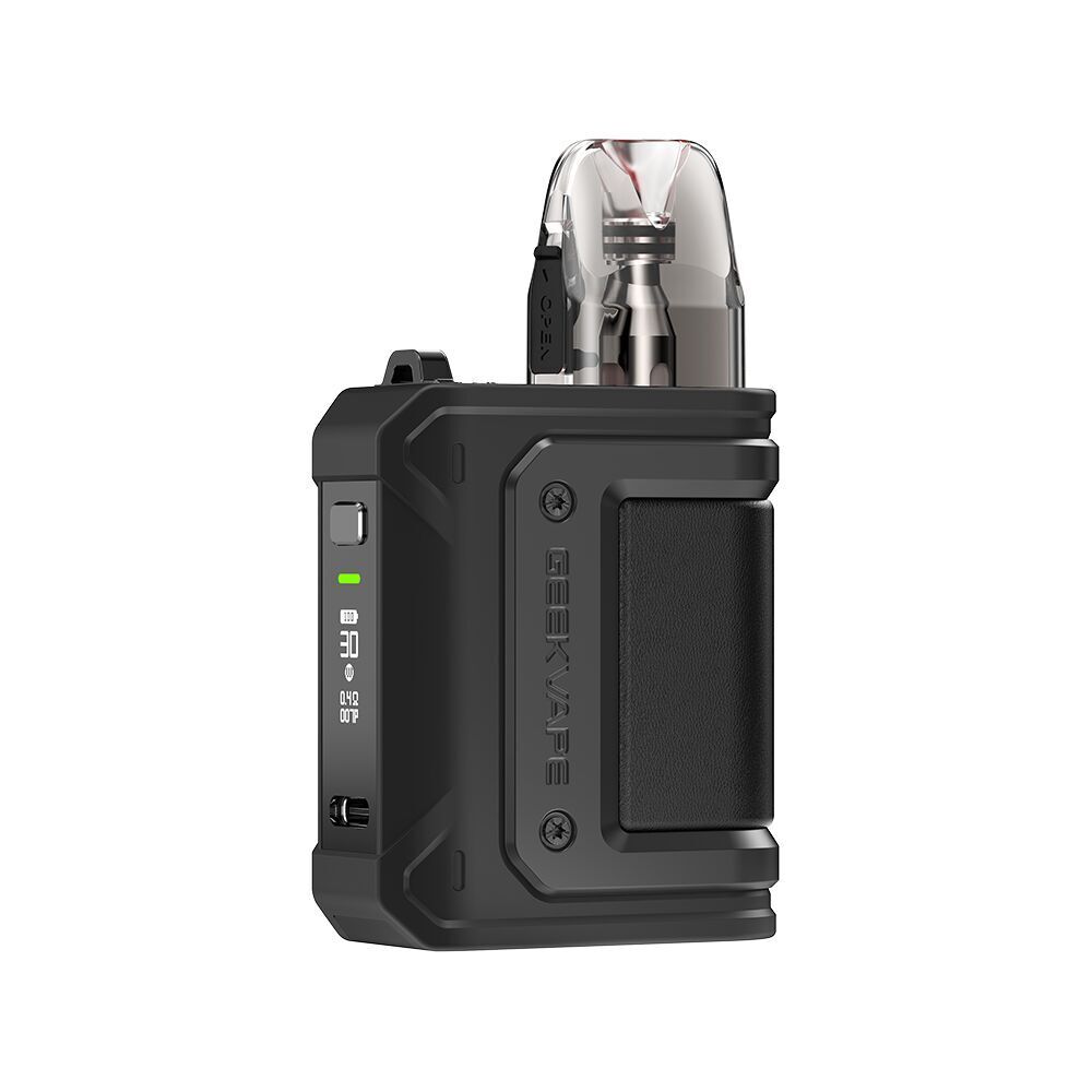 Geekvape Aegis HQ Pod Kit Geekvape Aegis HQ Pod Kit in Schwarz mit silbernem Tank, seitlichem Bildschirm und USB-Anschluss, Branding an der Seite.