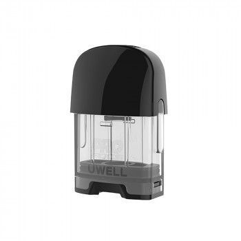 Uwell Caliburn G Pod Cartridge mit schwarzem Mundstück und transparentem Gehäuse, Markenname „Uwell“ auf der Vorderseite sichtbar.