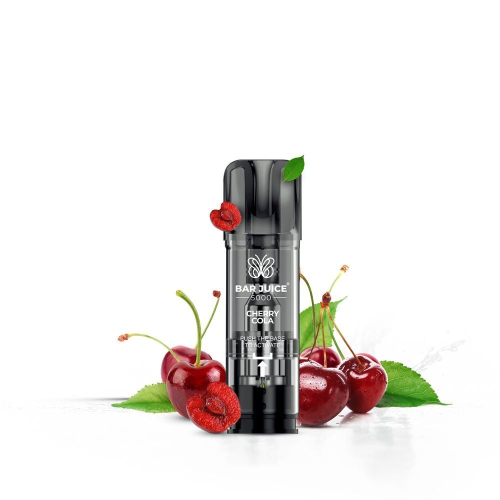 Cherry Cola 20mg - Bar Juice 5000 Pods Bar Juice 5000 Cherry Cola Pod, schwarzes Gerät mit Text, umgeben von Kirschen und Blättern