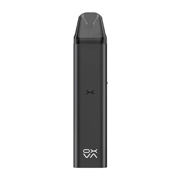 Oxva Xlim SE Pod Kit in der Farbe Schwarz Oxva Xlim SE Pod Kit in Schwarz, rechteckig mit transparentem Mundstück, markantes Logo auf der Vorderseite