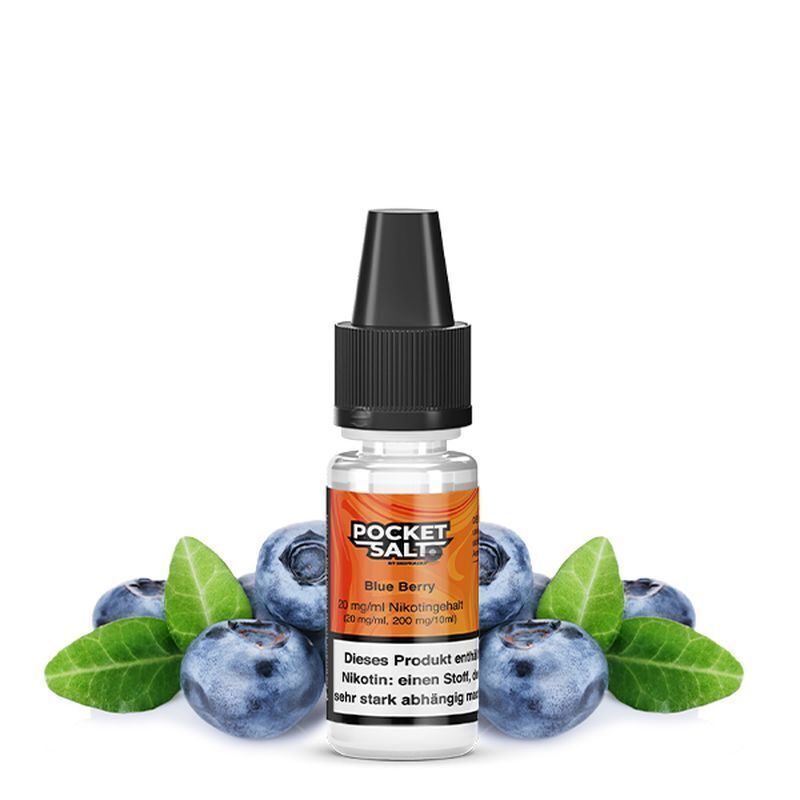 Liquid Blueberry mit 20mg Nikotin von Pocket Salt Flasche Pocket Salt Blueberry Nikotinsalz 20mg umgeben von frischen Blaubeeren und grünen Blättern, mit Warnhinweis auf dem Etikett.